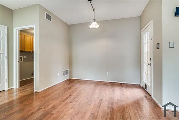 1806 Pendleton Rd — Photo 9
