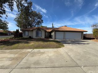 26196 Huxley Dr, Moreno Valley, CA 92555