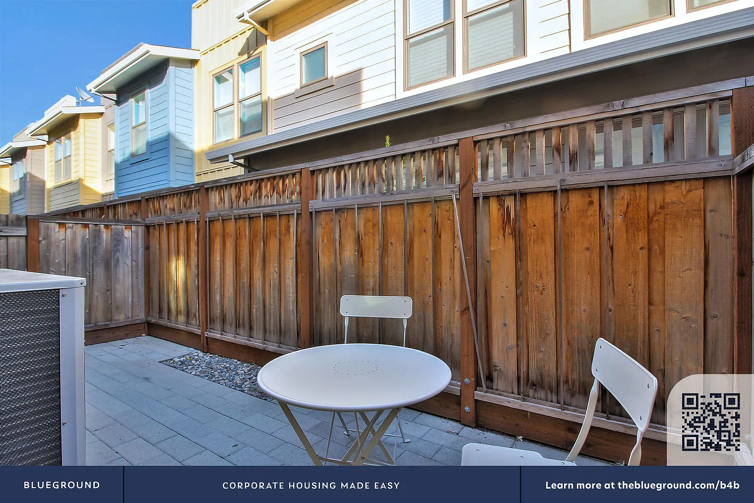 3 bed, 2.5 bath, 1333 sqft, $5,780 — Photo 4