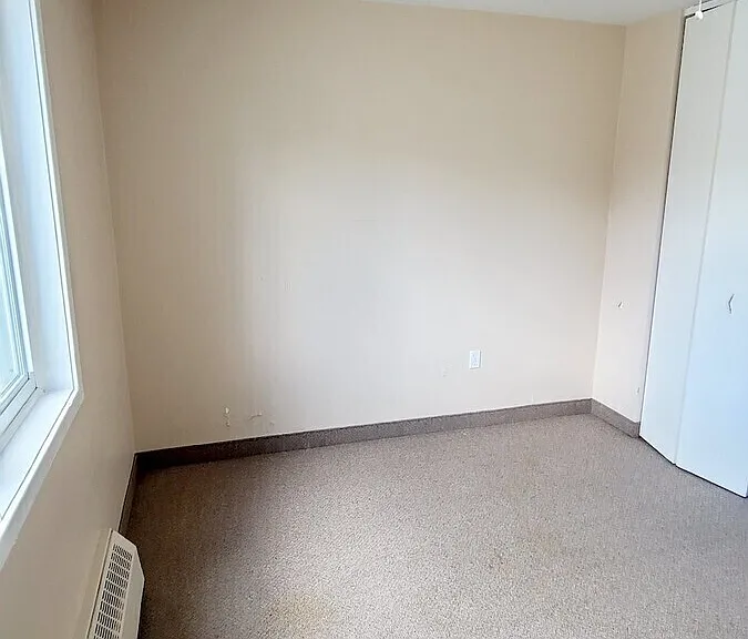 2880 Tecumseh Rd W #303 — Photo 14