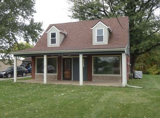 2925 S Hilton Ln, Peoria, IL 61607