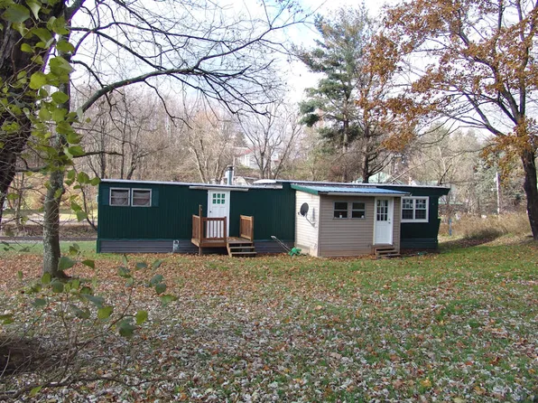 505 W State Ave, Terra Alta, WV 26764