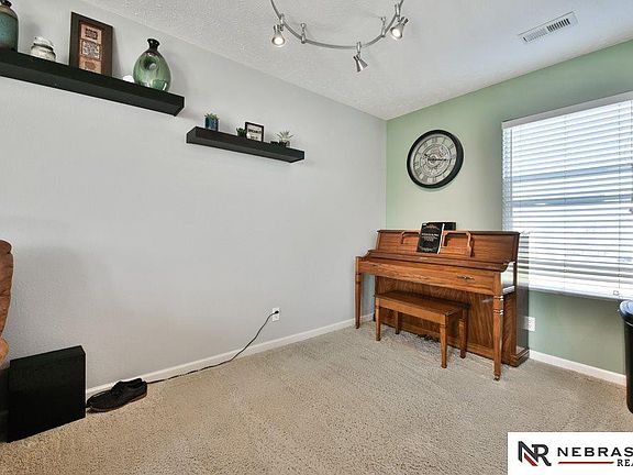 5th image of 6823 S 181st Ct