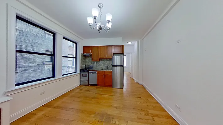 Rented by Bond New York | media 11