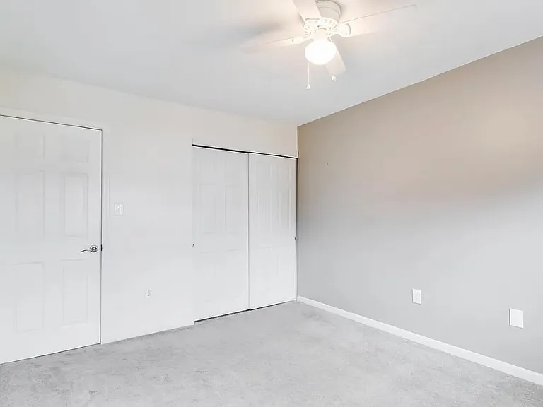 9507 Saluda Ct — Photo 17