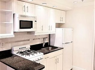 40 E 65th St #1F, New York, NY 10065