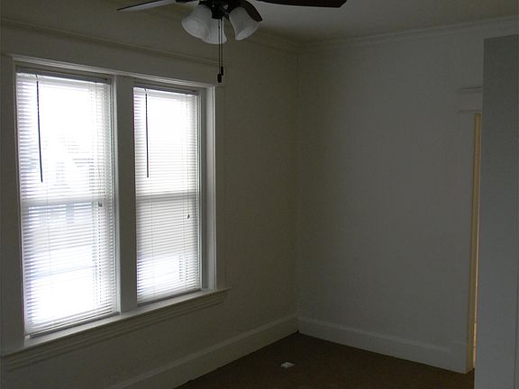 3rd image of 141 5th Ave S APT 5