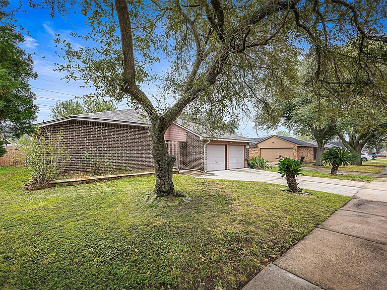 7226 Ridgeberry Dr — Photo 26