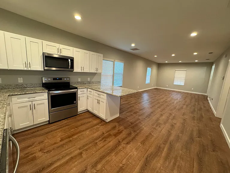 308 Gammill St — Photo 14