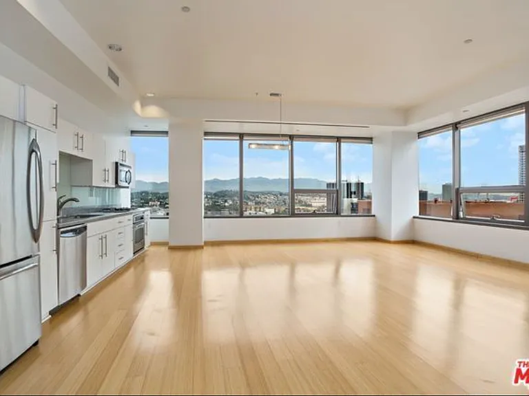 1100 Wilshire Blvd #2006 — Photo 7