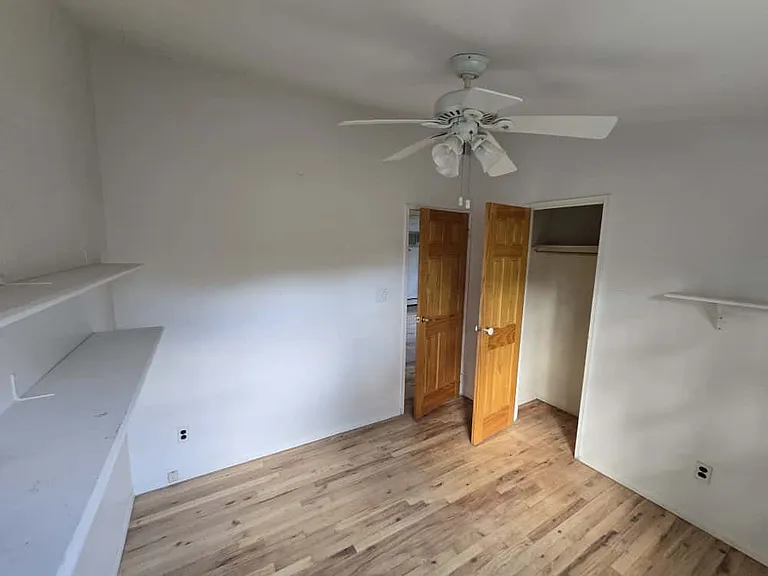 124 Auborn Ave — Photo 12