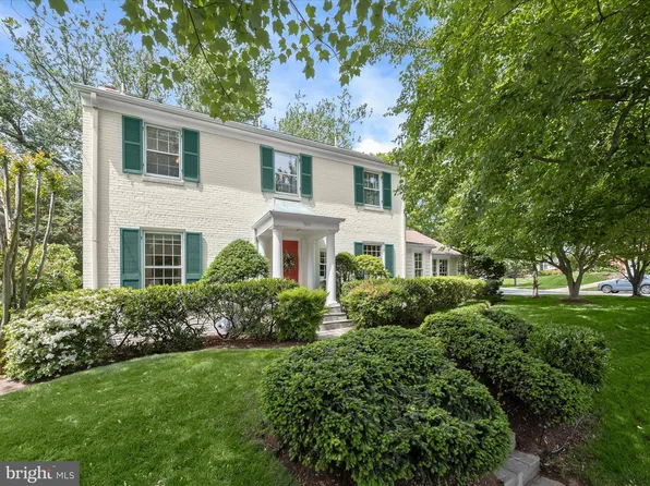 5801 Searl Ter, Bethesda, MD 20816