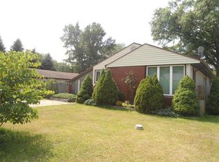 105 Willow Ct, Trail Creek, IN 46360