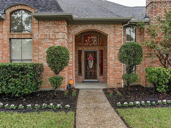 2nd image of 20330 Prince Creek Dr