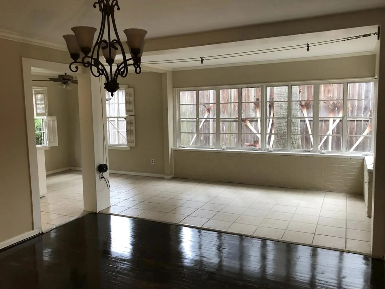 4 bed, 2.0 bath, 2572 sqft, $3,150 — Photo 2