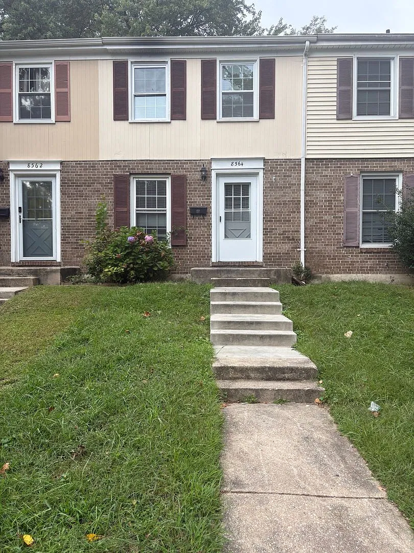 Charming 3BD/1BA Townhome in Belmont/Nottingham, MD! — Photo 1