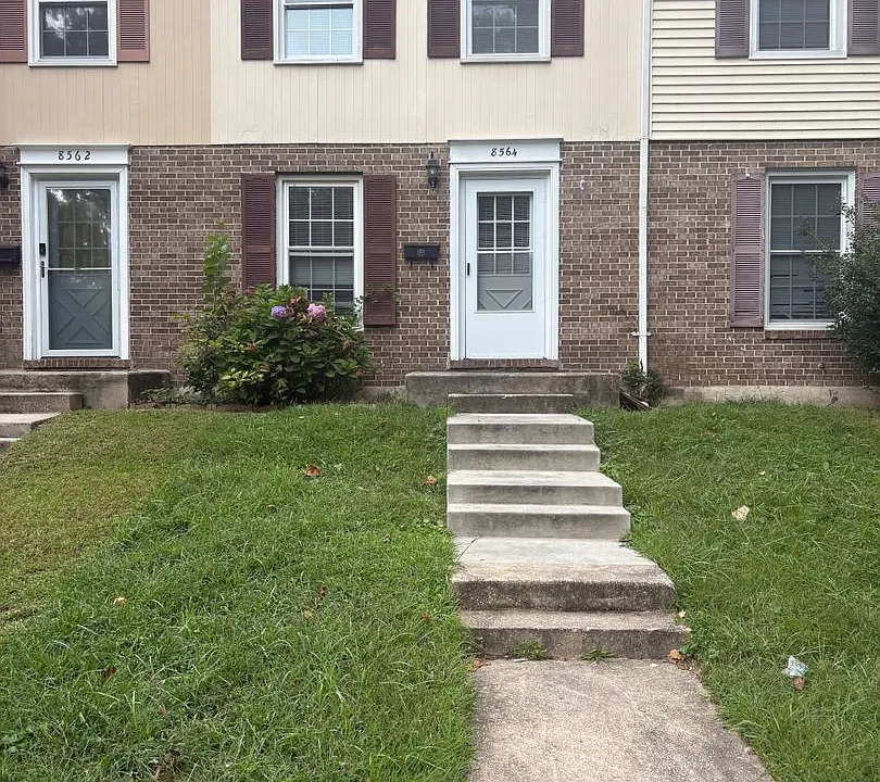 8564 Gradien Dr