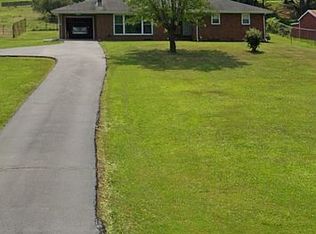 151 Paul Revere Dr, Georgetown, KY 40324