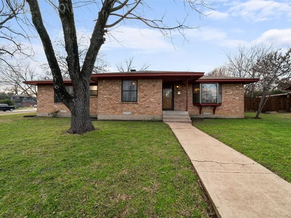 3009 S Glenbrook Dr, Garland, TX 75041