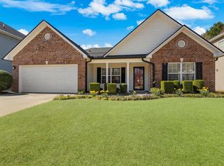 2 Old Tree Ct, Simpsonville, SC 29681