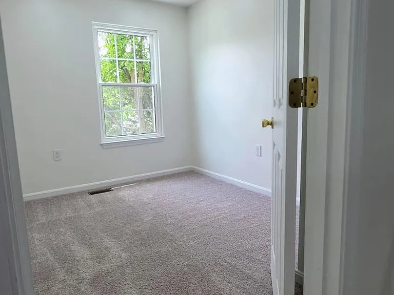13860 Crosstie Dr — Photo 15