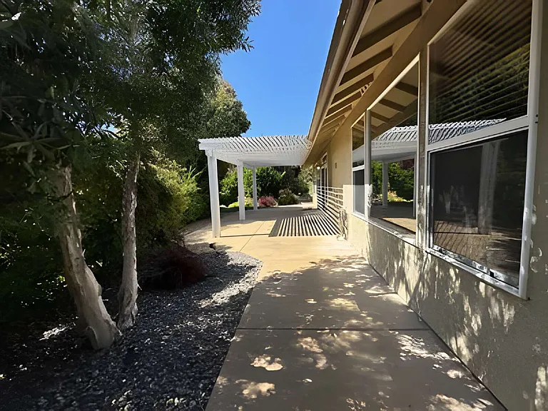 725 Asilo — Photo 26