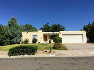 7705 Raymond Dr NE, Albuquerque, NM 87109