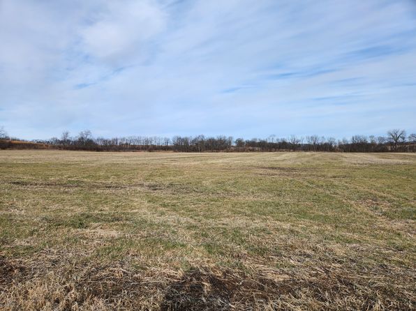 0 Pilgrim Rd, Dixon, IL 61021