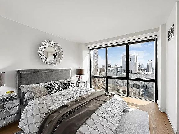 4th image of 360 E 57th St APT 9b