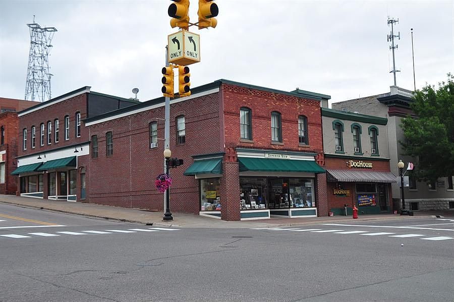 1st image of 156 W Washington St