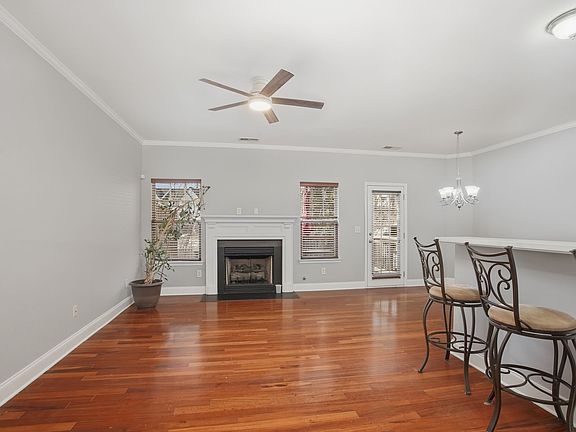 5th image of 330 Stonecrest Way