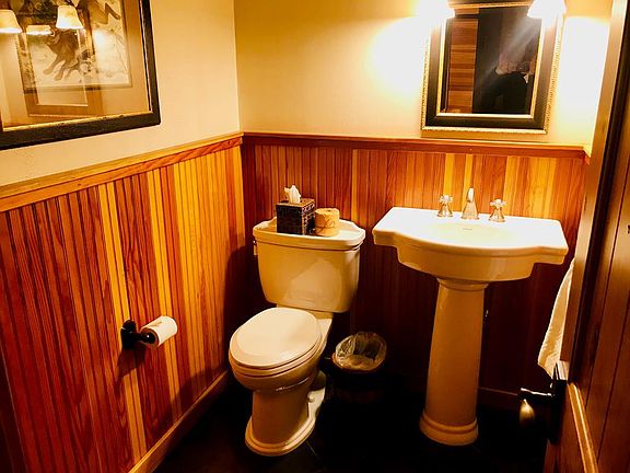 4th image of 7 Whiteface Inn Ln #2-106