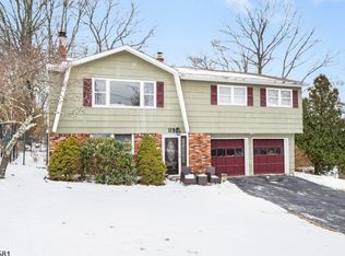 119 Marla Rd, Hopatcong, NJ 07843