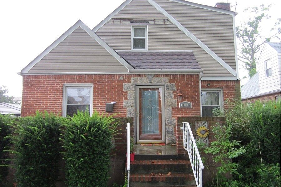 1st image of 11942 224th St