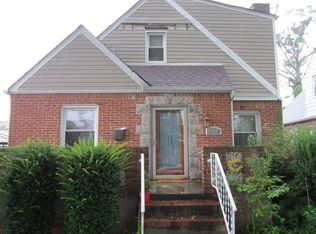 11942 224th St, Cambria Heights, NY 11411