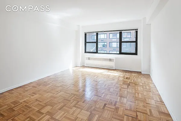 Rented by Compass | media 23