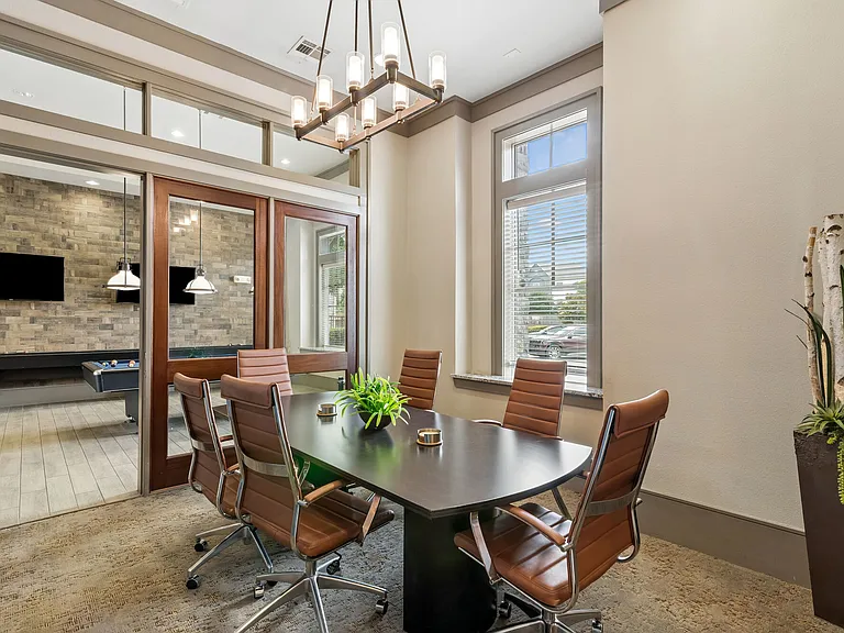 Plantation Park Apartments — Photo 30