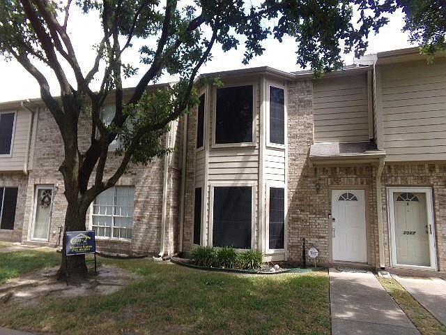 1st image of 1015 Birnham Woods Blvd