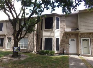1015 Birnham Woods Blvd, Pasadena, TX 77503