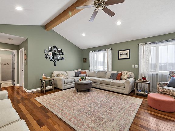 3rd image of 5400 S Harmony Rd