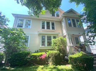 23 Menotomy Rd UNIT 1, Arlington, MA 02476