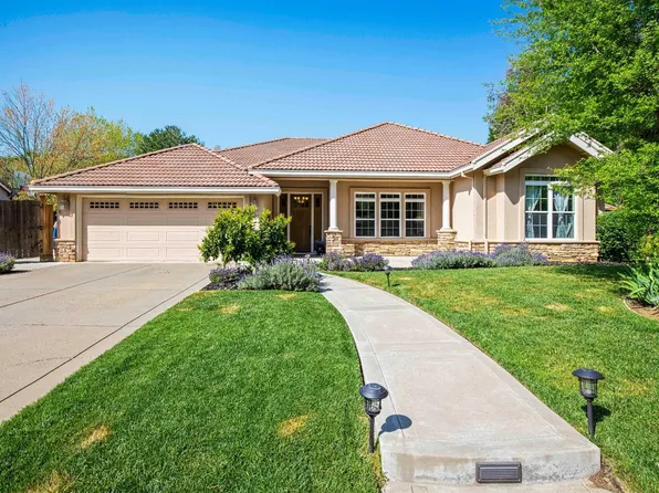 9260 Miners Xing, Loomis, CA 95650