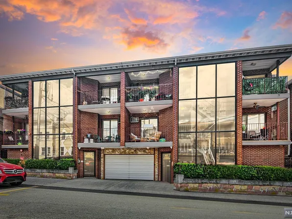 127 68th St APT 1, Guttenberg, NJ 07093