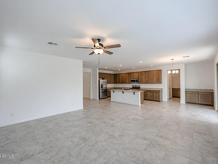 14758 W Smoketree Dr — Photo 6