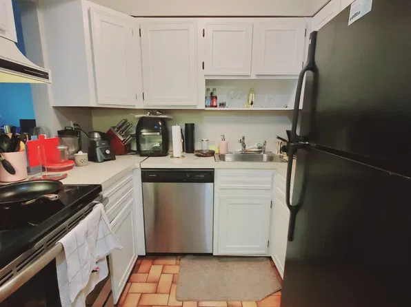24 Adams Ave #G, Stamford, CT 06902