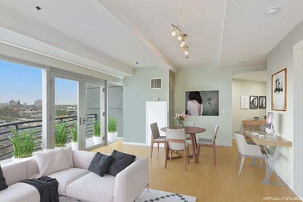 Sold by Compass | media 2