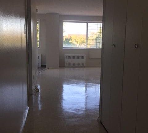 4th image of 44 E Sidney Ave #4O