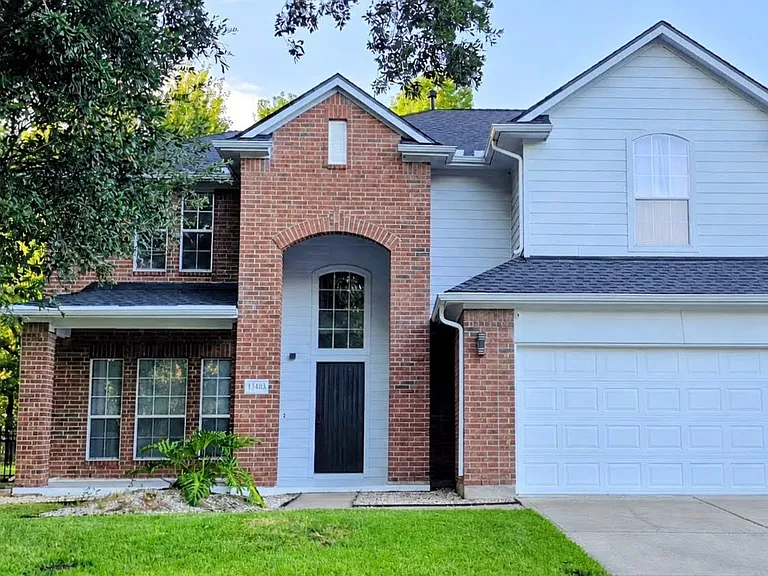 13403 Summer Villa Ln — Photo 1