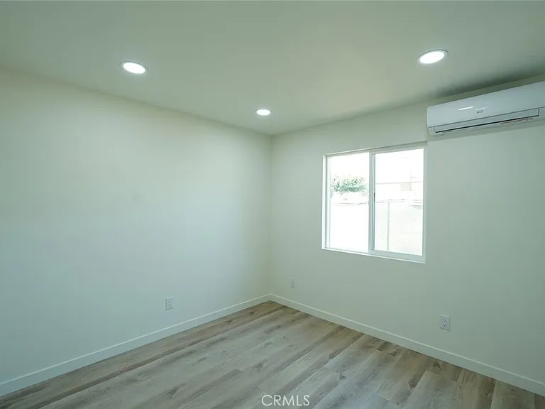 4811 Charlotte Way — Photo 18