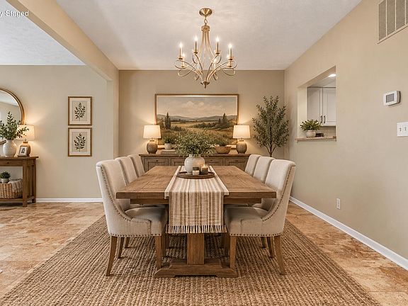 3rd image of 10841 Sawgrass Ct